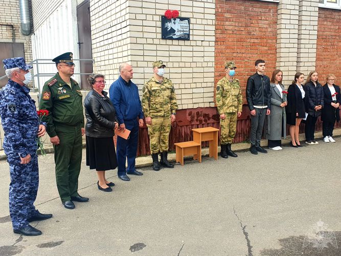 В честь погибшего сослуживца ивановские росгвардейцы провели памятное мероприятие