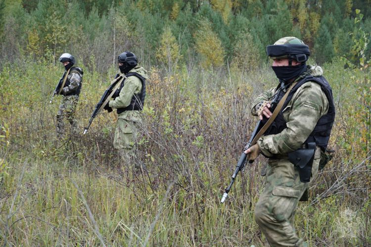 В Ивановской области прошёл полевой выход бойцов ОМОН Росгвардии