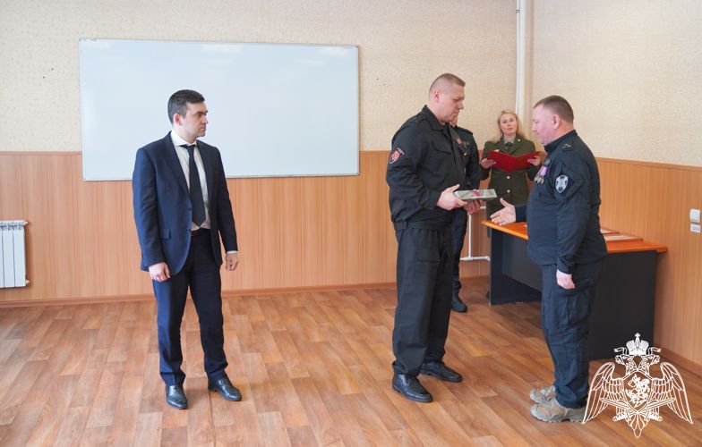 В Иванове сотрудники СОБР «Сумрак» Росгвардии отмечают 30-ю годовщину со дня образования отряда