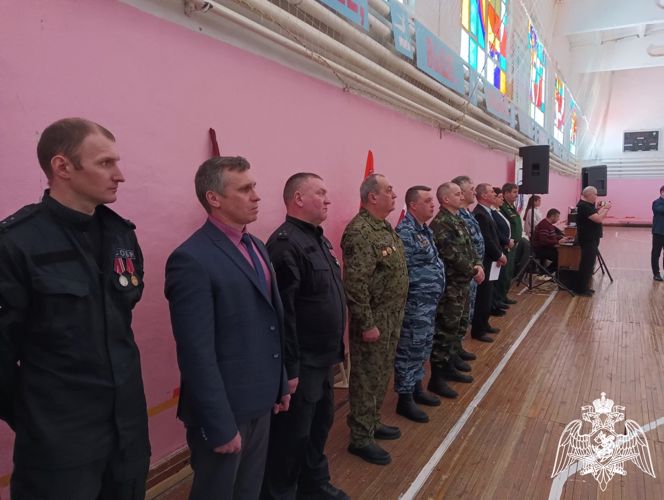 В Вичуге росгвардейцы почтили память погибших коллег бойцовским турниром
