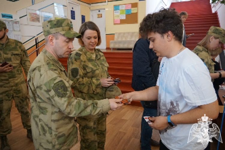 В Иванове росгвардейцы приняли участие в акции «Диктант Победы»