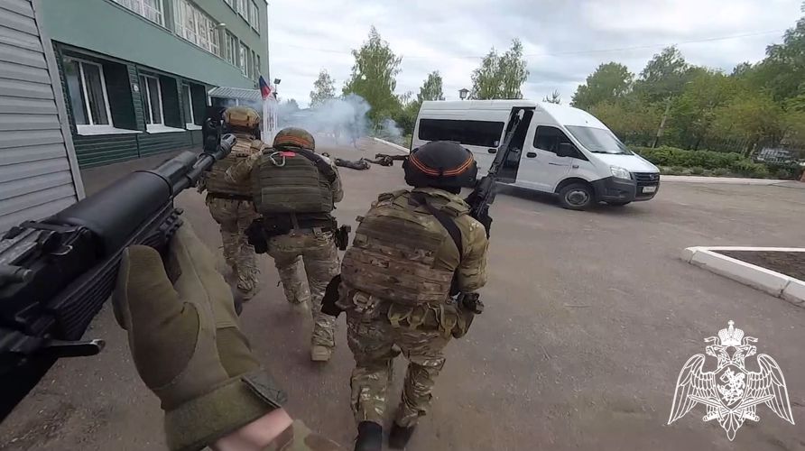 Спецназ Росгвардии принял участие в оперативно-тактических учениях "Экран-2023" в Ивановской области