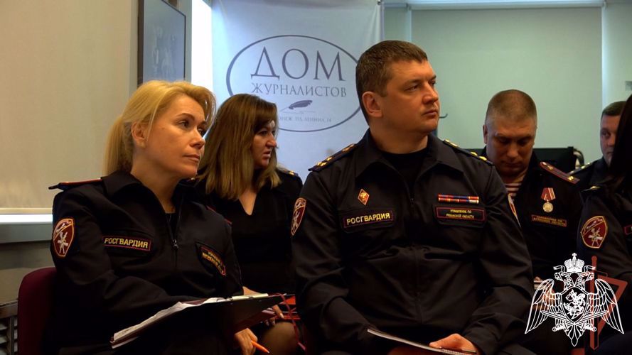 МЕЖВЕДОМСТВЕННОЕ ВЗАИМОДЕЙСТВИЕ В ИНФОРМАЦИОННОМ ПОЛЕ И СВЯЗЕЙ С ОБЩЕСТВЕННОСТЬЮ ОБСУЖДЕНЫ В ЦЕНТРАЛЬНОМ ОКРУГЕ РОСГВАРДИИ