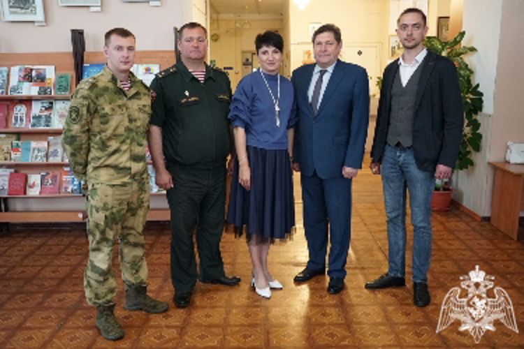 В Иванове перед росгвардейцами выступил лектор Российского общества «Знание»