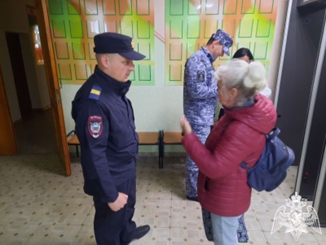 Более 500 сотрудников Росгвардии обеспечили охрану избирательных участков в Ивановcкой области