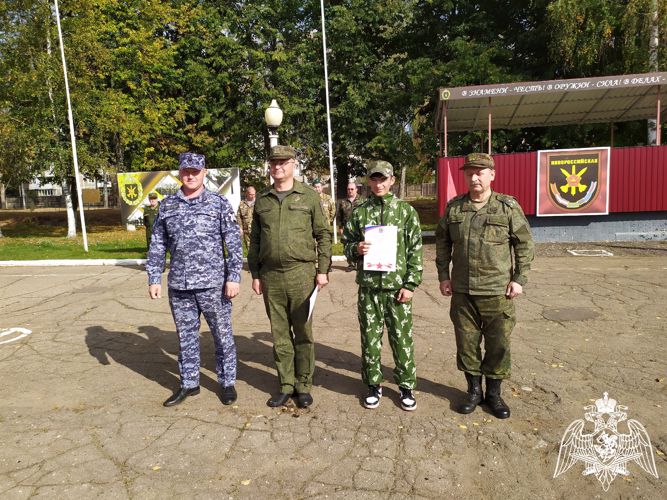В Ивановской области росгвардейцы оценили подготовку учащихся на «Зарнице»