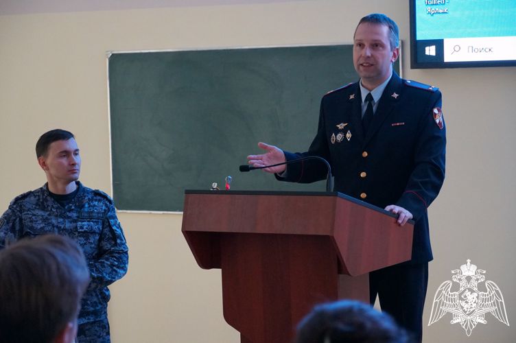 В Иванове офицеры Росгвардии рассказали о престиже службы в рядах ведомства