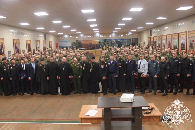 В Иванове начальник территориального Управления Росгвардии принял участие в региональном этапа XII образовательных Рождественских чтений