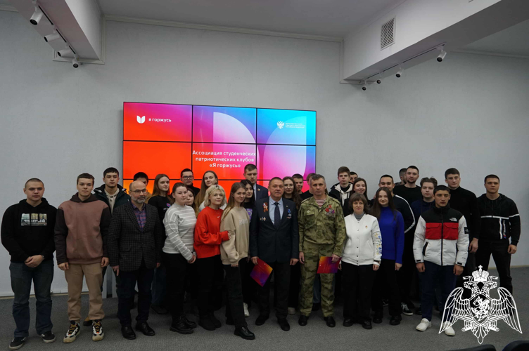 Росгвардейцы выступили перед ивановскими студентами в рамках проекта «Я горжусь. Герои»