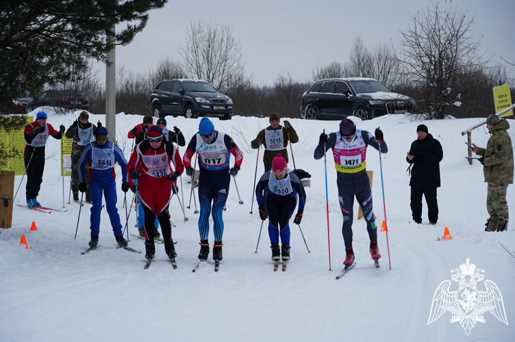 В Иванове прошел чемпионат по зимнему офицерскому троеборью среди сотрудников Росгвардии
