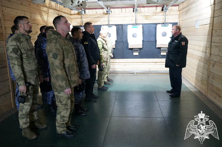 В Иванове прошел чемпионат по зимнему офицерскому троеборью среди сотрудников Росгвардии