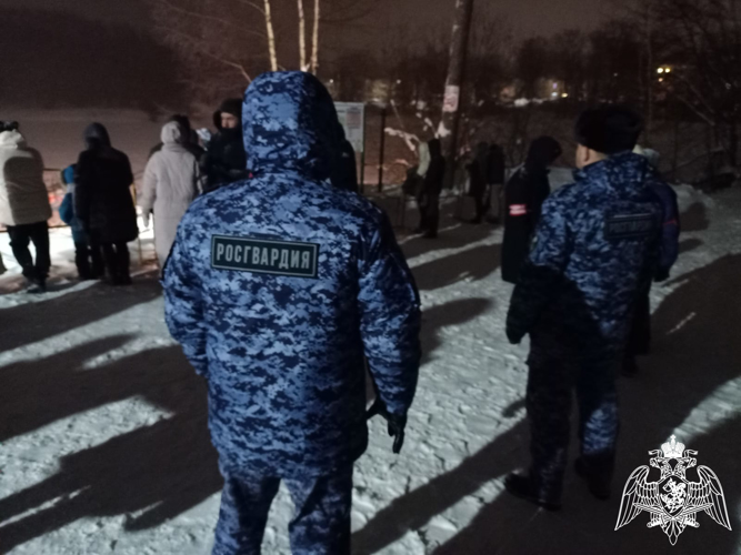 В Иванове росгвардейцы приняли участие в охране общественного порядка во время празднования Крещения Господня