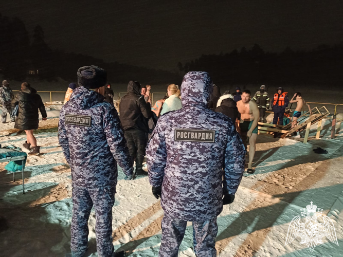 В Иванове росгвардейцы приняли участие в охране общественного порядка во время празднования Крещения Господня