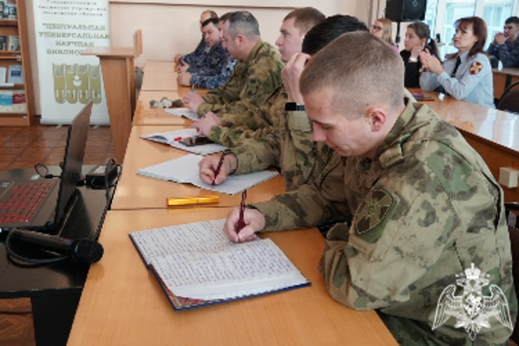 Руководство Избирательной комиссии Ивановской области встретилось с росгвардейцами