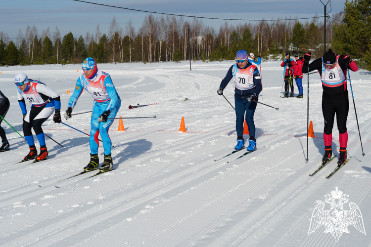 Команда Росгвардии по Ивановской области завоевала «золото» на чемпионате по лыжным гонкам