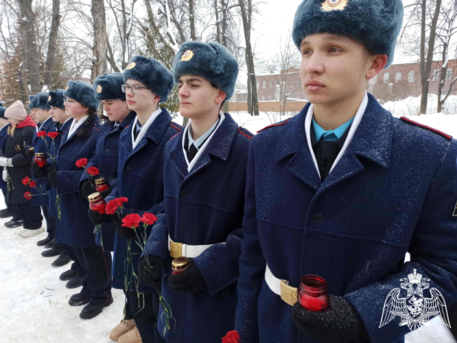 Сотрудники, военнослужащие и ветераны Росгвардии почтили память воинов-интернационалистов в Иванове