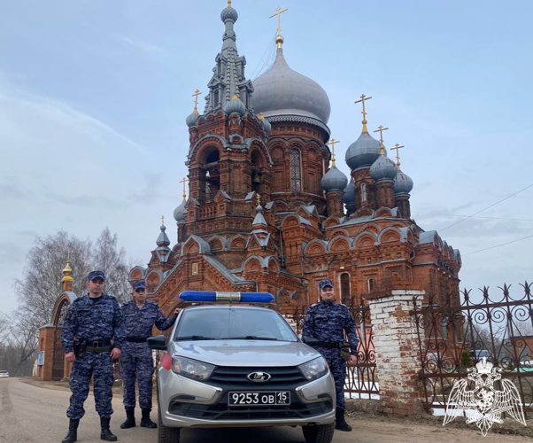 Сотрудники Росгвардии обнаружили и задержали нетрезвого водителя, скрывшегося после наезда на пешехода в Ивановской области