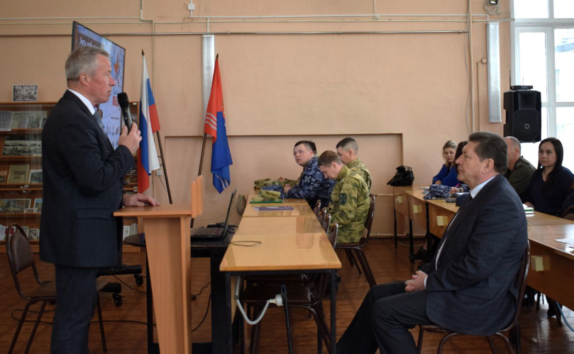 Росгвардейцы приняли участие в просветительском мероприятии общества «Знание»