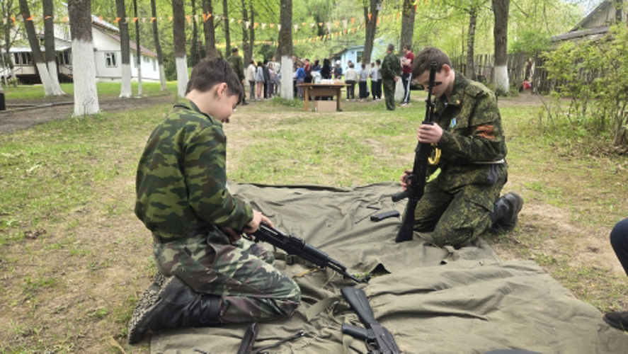 Спецназовцы Росгвардии стали почетными гостями на военно-патриотическом фестивале «Минувших лет живая память» в Ивановской области