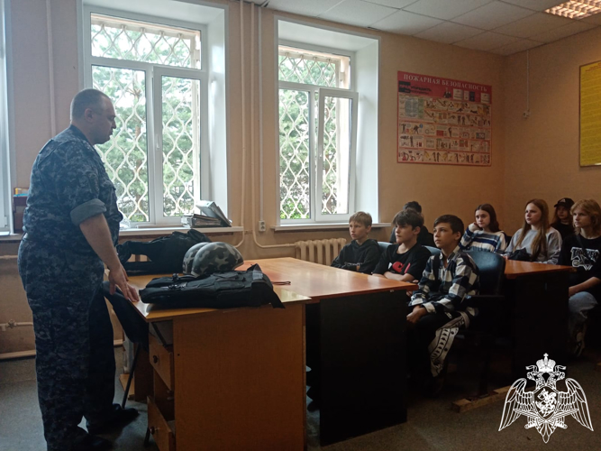 Мероприятия в рамках акции «Каникулы с Росгвардией» продолжаются в Ивановской области