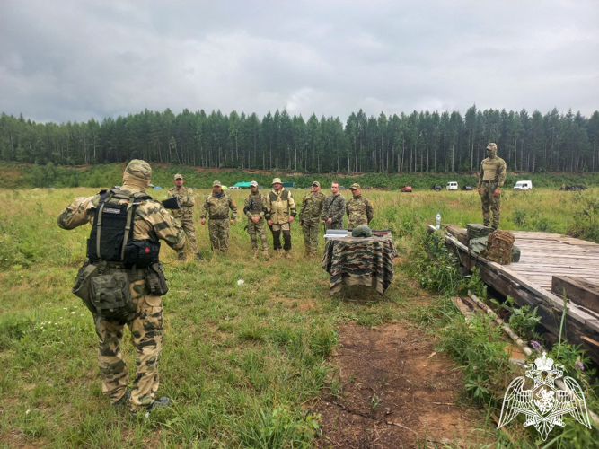 Сотрудники Росгвардии приняли участие в военно-полевых сборах казаков Восточного казачьего округа ЦКВ