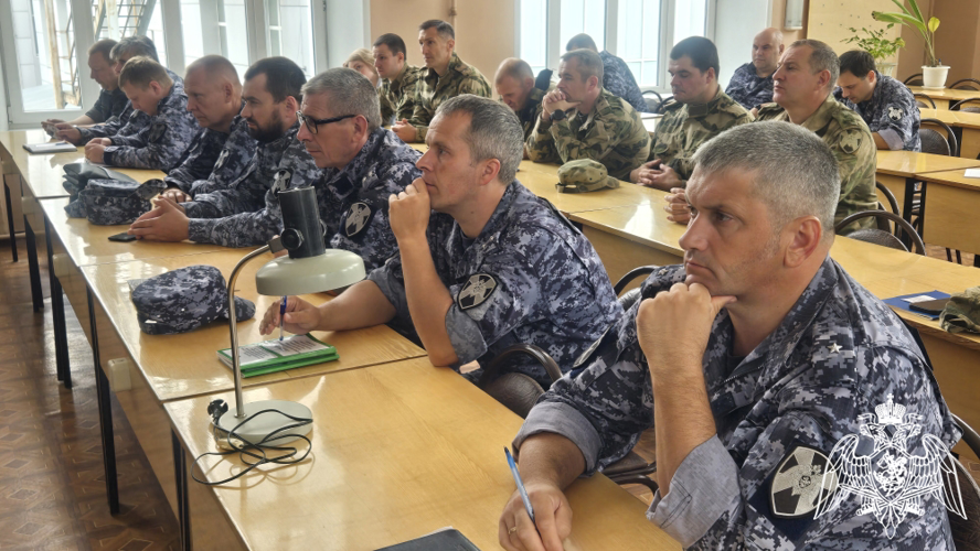 Росгвардейцы приняли участие в просветительской лекции Иванове