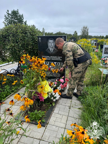 Ивановские омоновцы почтили память павшего товарища Андрея Грибова