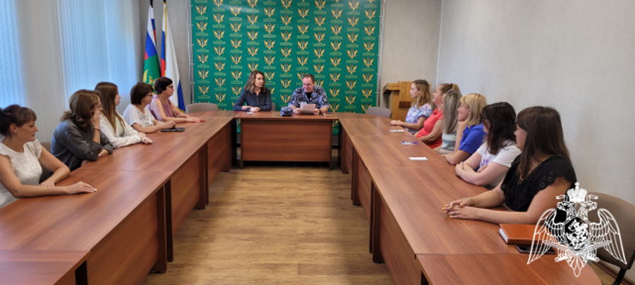 Офицеры регионального Управления Росгвардии приняли участие в круглом столе по профилактике терроризма в Иванове