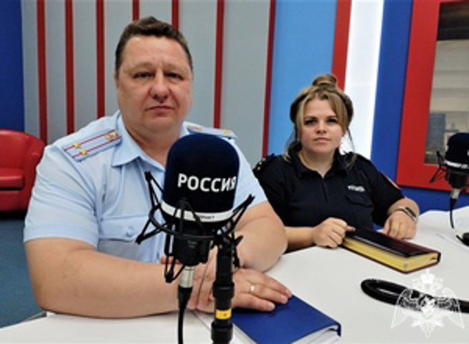 Офицеры Росгвардии рассказали радиослушателям о службе во вневедомственной охране