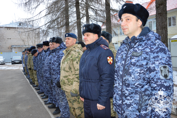 Поздравление начальника регионального Управления Росгвардии полковника полиции Владимира Марина с днем образования подразделений государственного контроля и лицензионно-разрешительной работы  