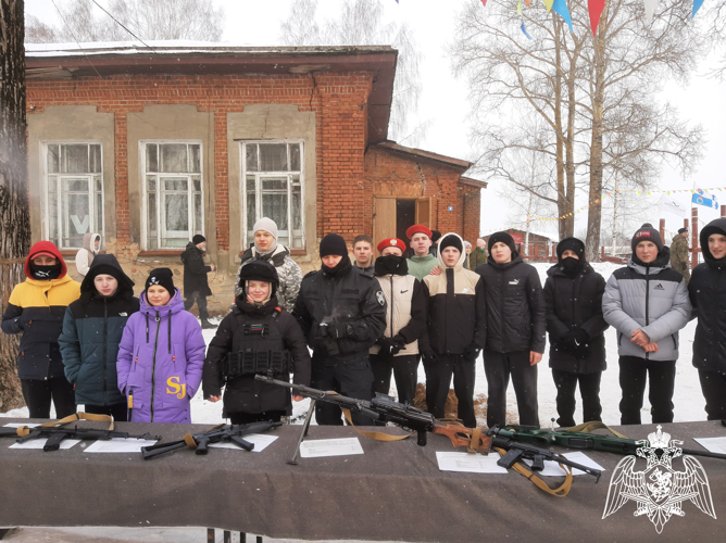 Бойцы ивановского СОБР "Сумрак" стали почетыми гостями на военно-патриотическом слёте "Зарница"  