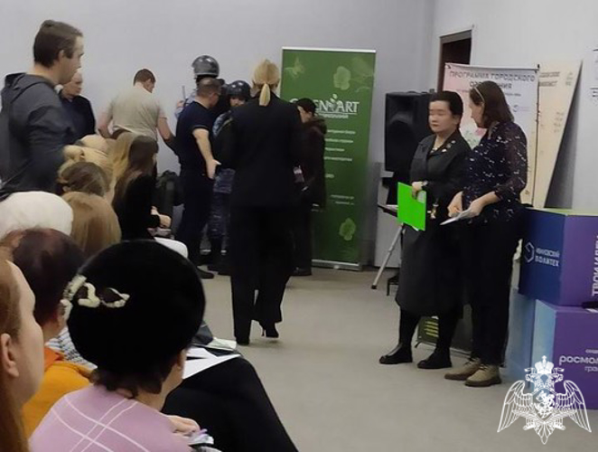 В Иванове группа задержания вневедомственной охраны задержала мужчину, пытавшегося сорвать меропритяие благотворительного фонда «Ива»