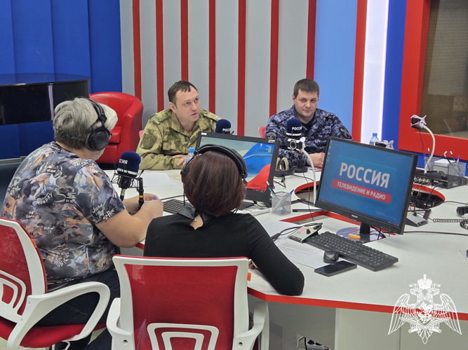 Офицеры Росгвардии в эфире «Радио России. Иваново» рассказали о ведомственных вузах и порядке поступления в них