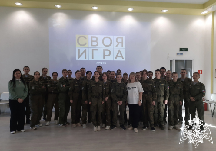 Сотрудники ОМОН «Спарта» организовали профориентационный практикум для курсантов ВПША «Высота»