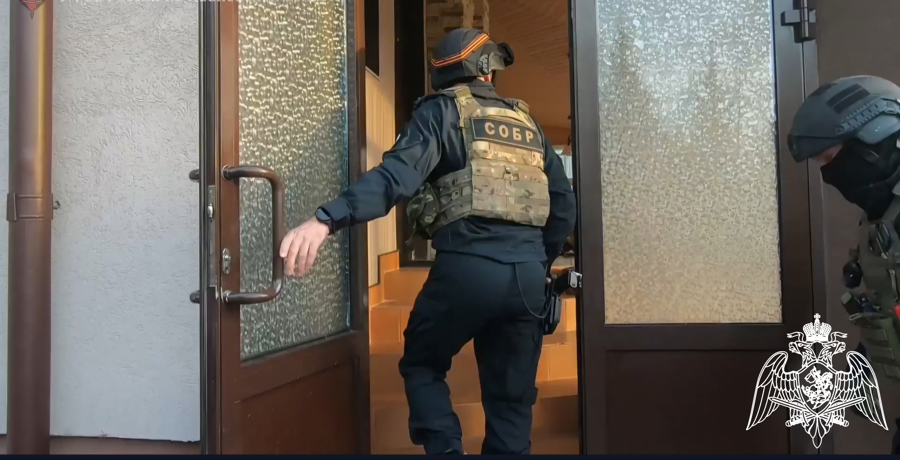 Бойцы СОБР "Сумрак" регионального Управления Росгвардии оказали силовую поддержку сотрудникам органов безопасности 