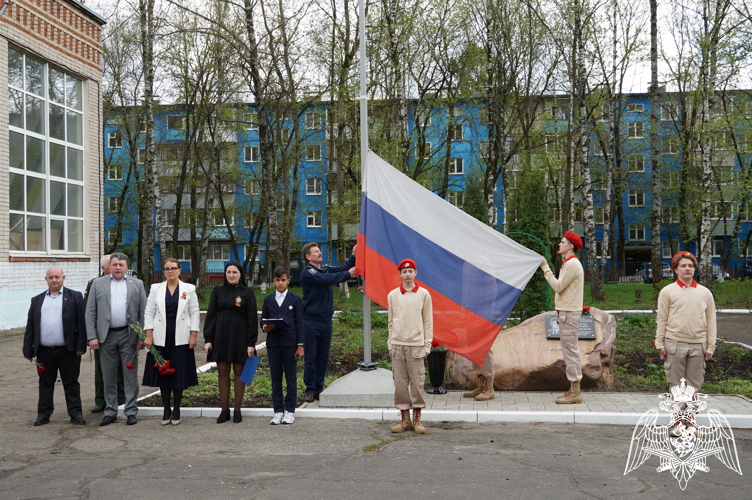 В Иванове сотрудники Росгвардии приняли участие в мемориальном вечере памяти