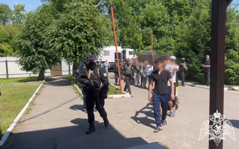 При содействии спецназа Росгвардии пресечены факты незаконной миграции в Иванове