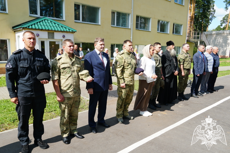 Сотрудники Росгвардии приняли участие в открытии военно-спортивных сборов «Клещёвские зори» в Шуйском районе
