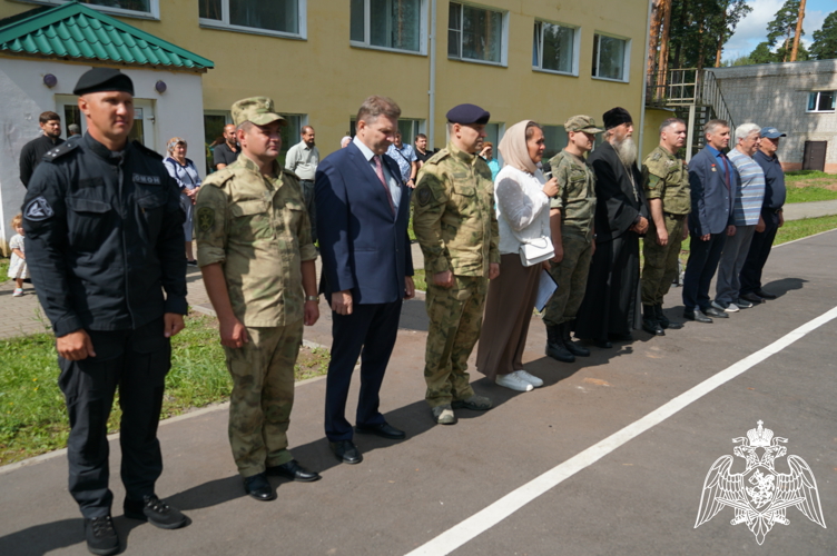 Сотрудники Росгвардии приняли участие в открытии военно-спортивных сборов «Клещёвские зори» в Шуйском районе