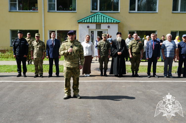 Сотрудники Росгвардии приняли участие в открытии военно-спортивных сборов «Клещёвские зори» в Шуйском районе