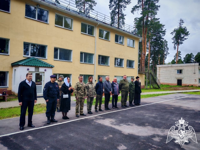 Росгвардейцы приняли участие в закрытии военно-спортивных сборов "Клещевские зори-2025"