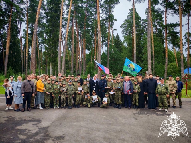 Росгвардейцы приняли участие в закрытии военно-спортивных сборов "Клещевские зори-2025"
