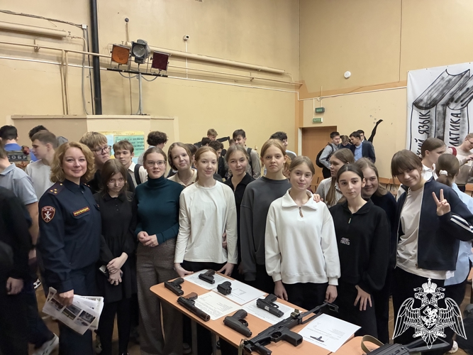 Патриотические и профориентационные мероприятия проводят росгвардейцы для юных жителей Иванова и области