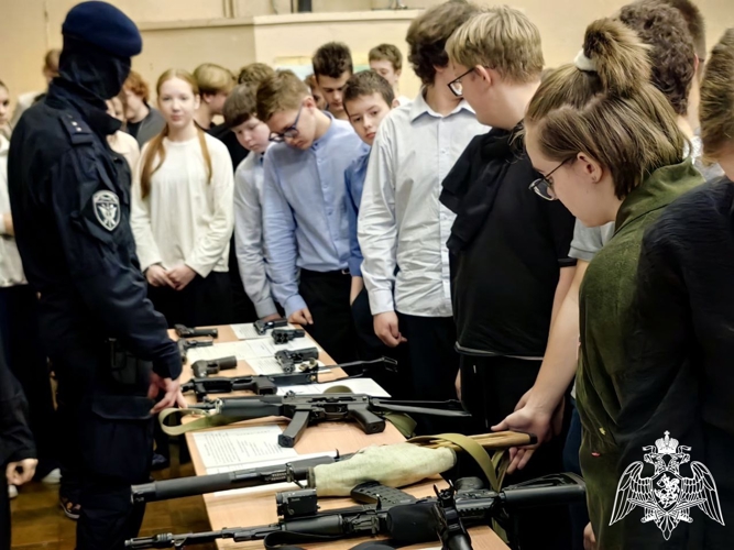 Патриотические и профориентационные мероприятия проводят росгвардейцы для юных жителей Иванова и области