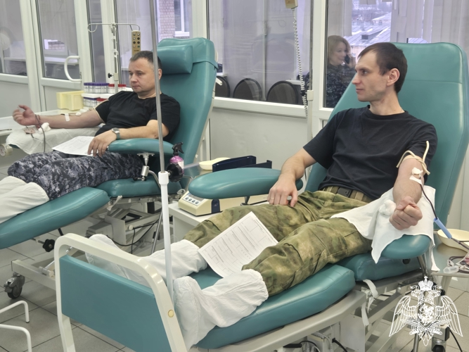 Росгвардейцы пополнили регистр доноров костного мозга и сдали кровь для медучреждений Иванова