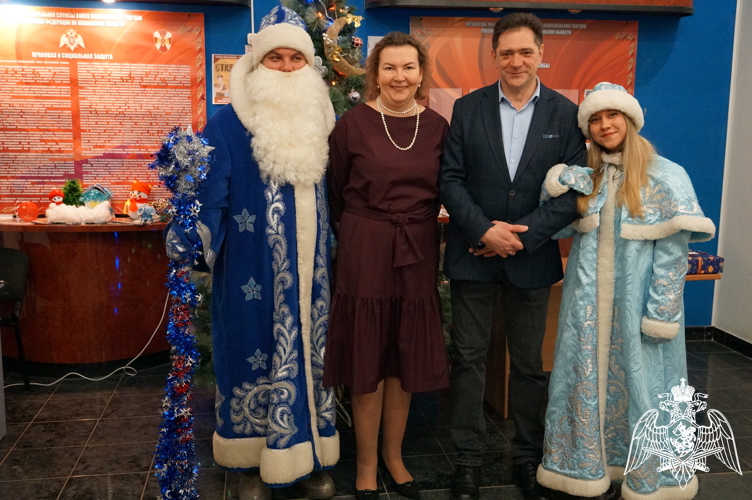 Новогодний утренник для детей сотрудников организовали ивановские росгвардейцы