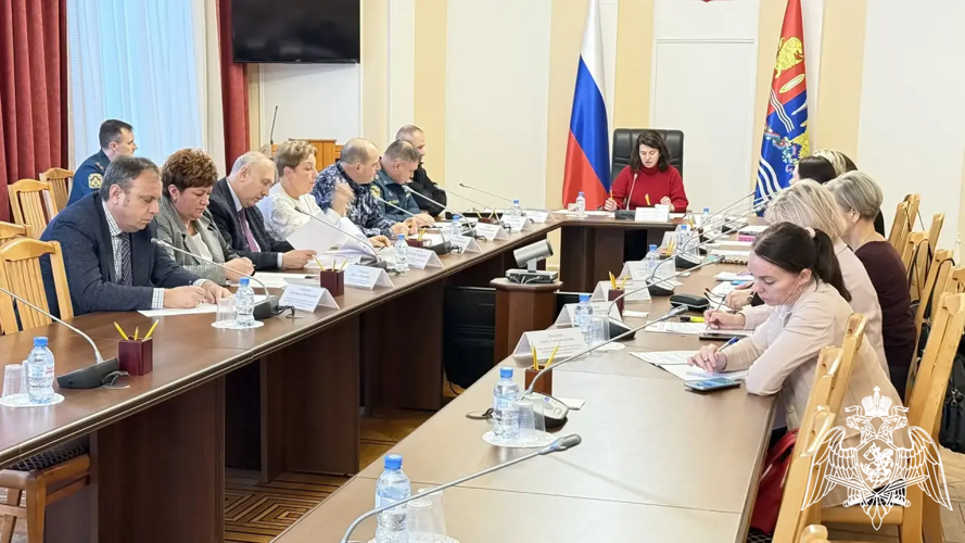 Офицер Росгвардии принял участие в совещании об итогах летней оздоровительной кампании