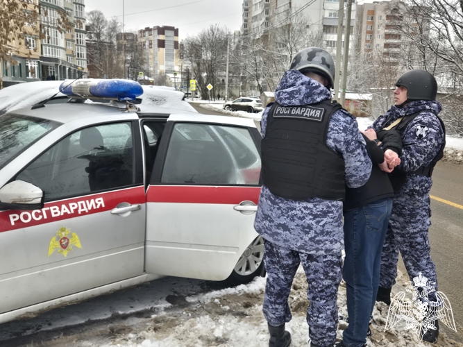 В Иванове сотрудники Росгвардии задержали вора, вернувшегося на место преступления