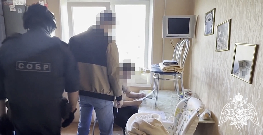 В Ивановской области при силовой поддержке сотрудников Росгвардии пресечено производство контрафактного алкоголя