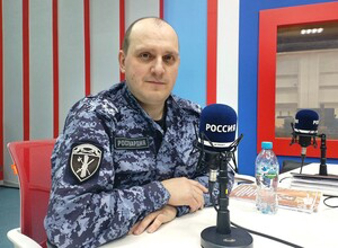 В день образования подразделений лицензионно-разрешительной работы офицер Росгвардии выступил в эфире "Радио России" Иваново